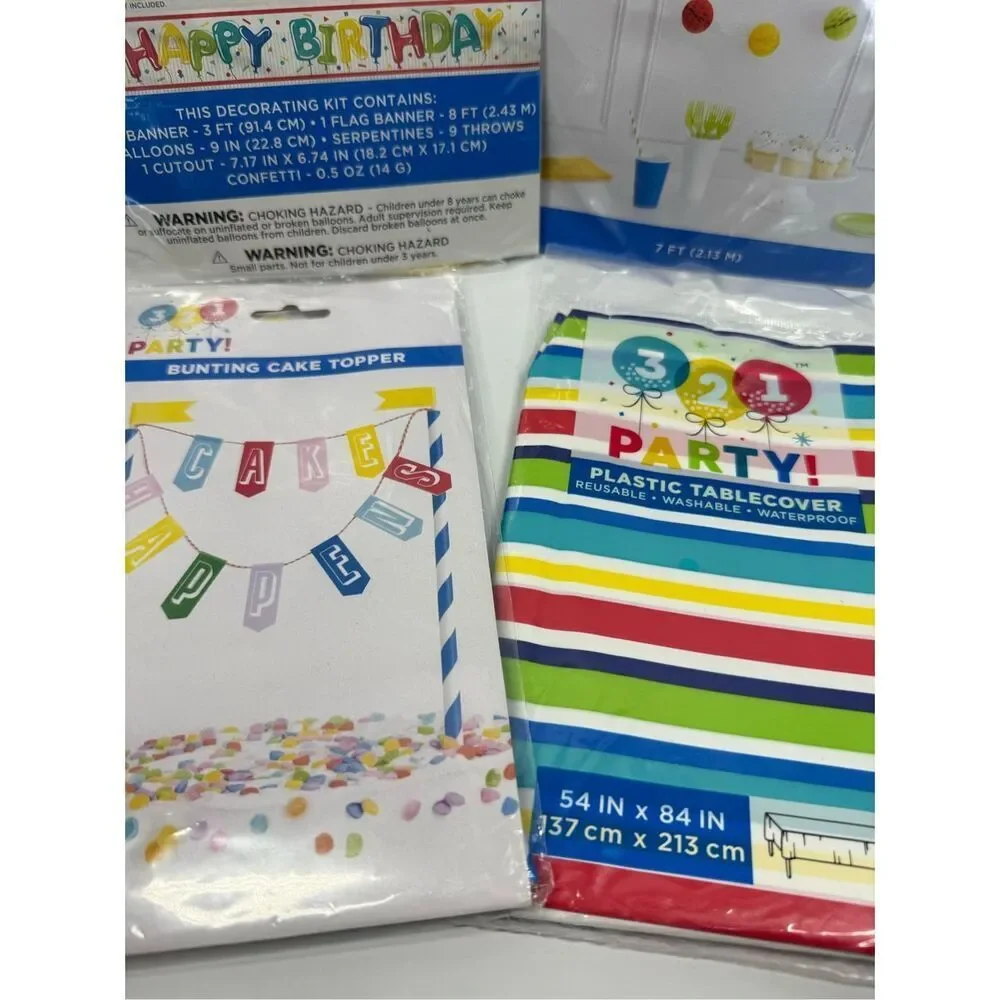 D33  4 piece Party Decorations- gender neutral party decor and tablecloth